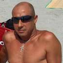 Lonnie, Submissive Male Seeks Dominatrix for Kinky Fun